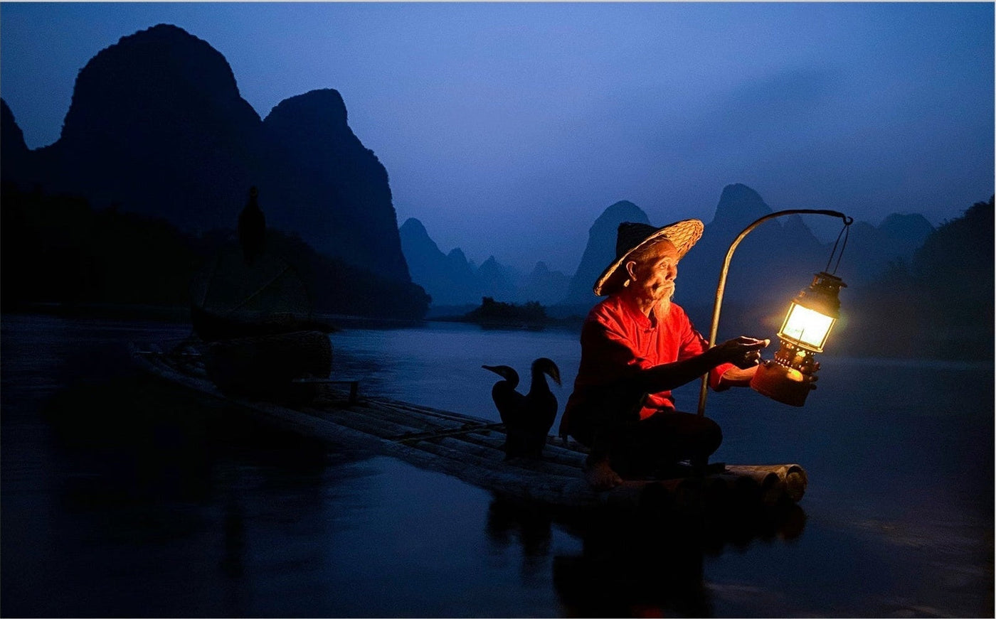 The Last Light of Guilin in context